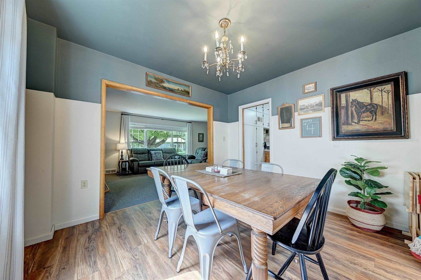 1539 Maplecrest, Estherville, IA 51334