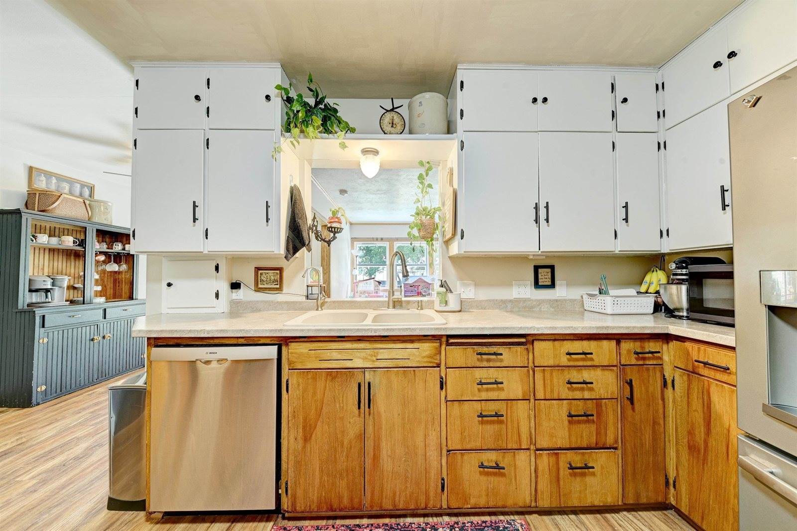1539 Maplecrest, Estherville, IA 51334