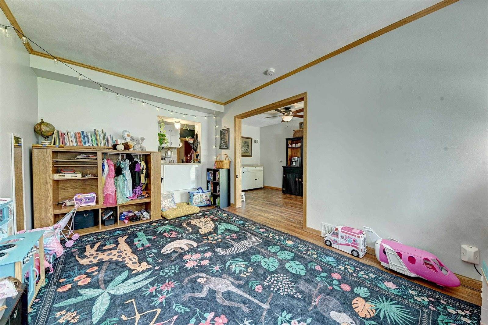 1539 Maplecrest, Estherville, IA 51334