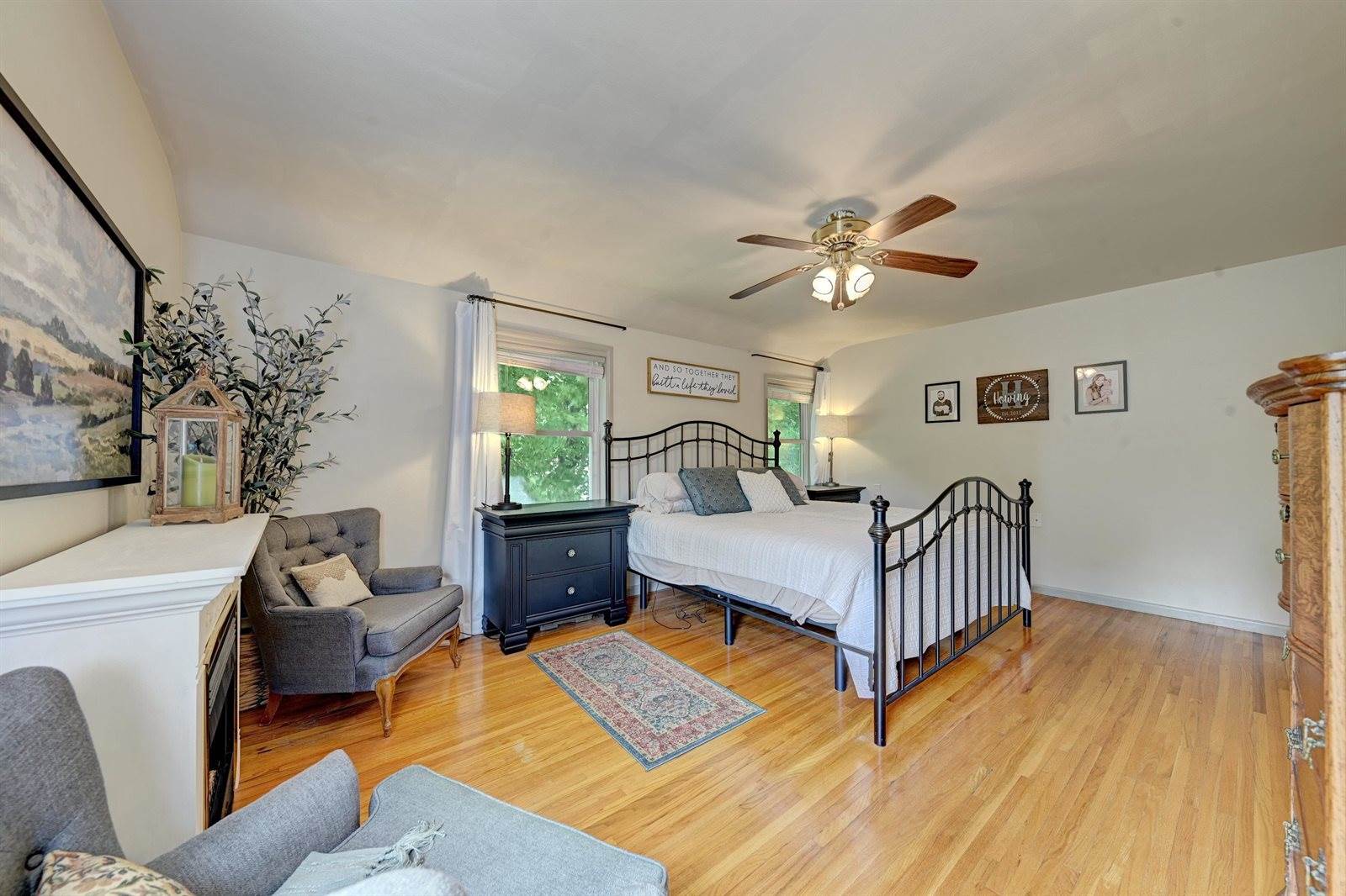 1539 Maplecrest, Estherville, IA 51334