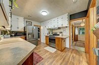 1539 Maplecrest, Estherville, IA 51334