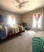 1211 NW Arlington Ave, Lawton, OK 73505