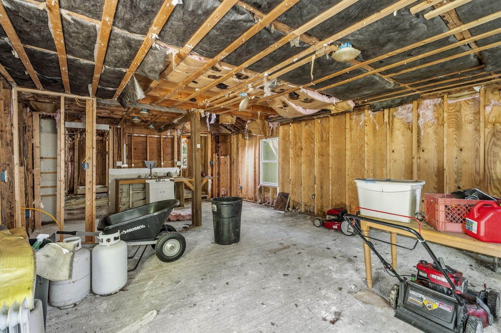 679 Oak Point Road, Trenton, ME 04605
