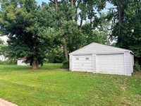 8808 W Cornbread Road, Yorktown, IN 47396