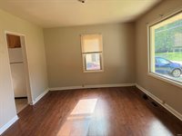 8808 W Cornbread Road, Yorktown, IN 47396