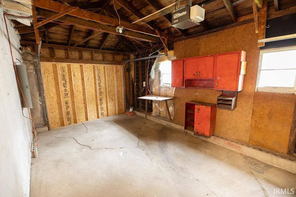2514 S 23rd Street, New Castle, IN 47362