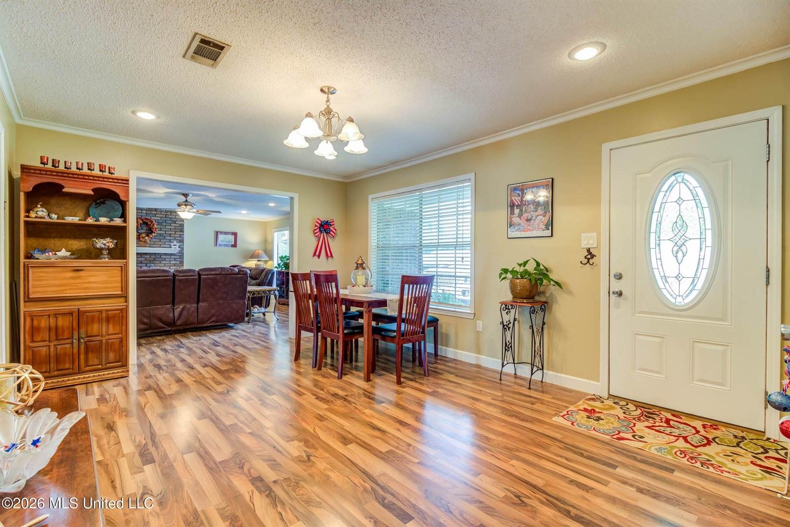 317 Annette Lane, D'Iberville, MS 39540