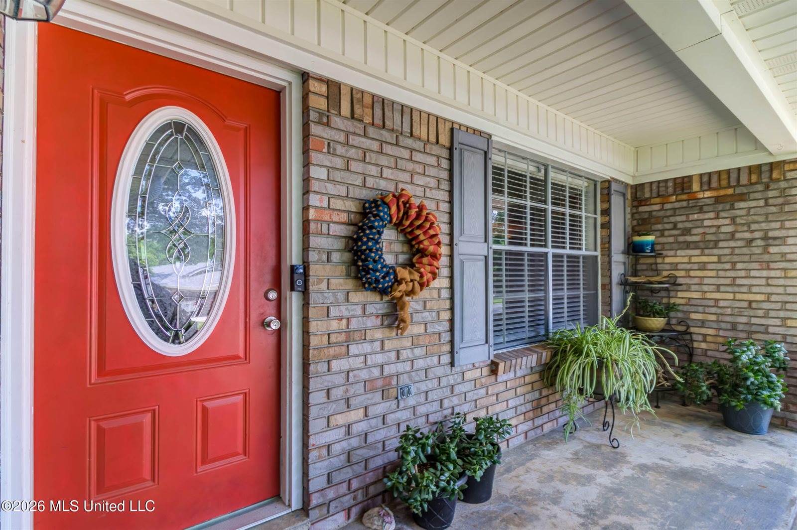 317 Annette Lane, D'Iberville, MS 39540