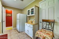 317 Annette Lane, D'Iberville, MS 39540