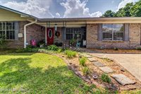 317 Annette Lane, D'Iberville, MS 39540