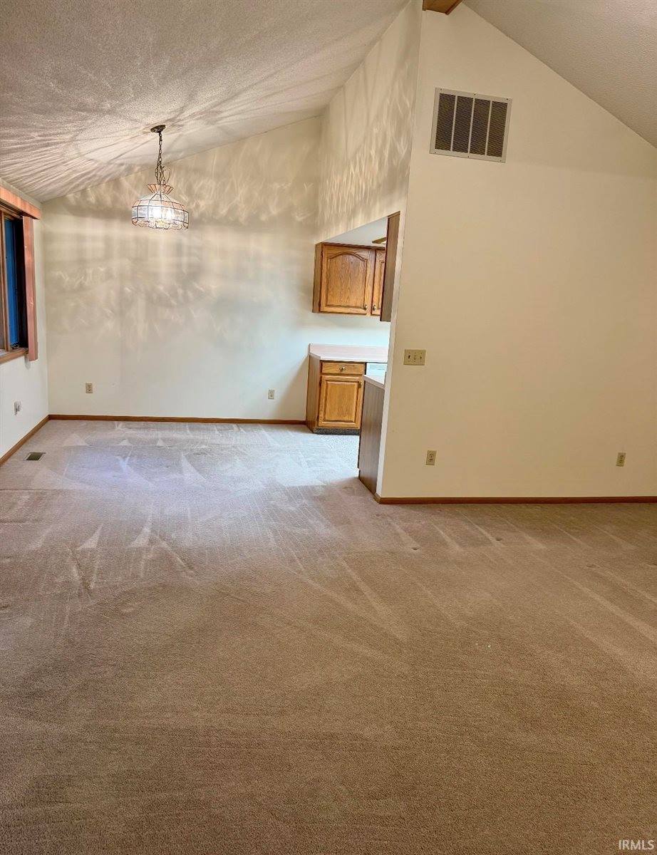 627 Bosuns Drive, Fort Wayne, IN 46819