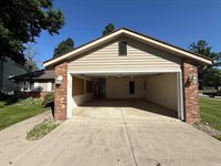 627 Bosuns Drive, Fort Wayne, IN 46819