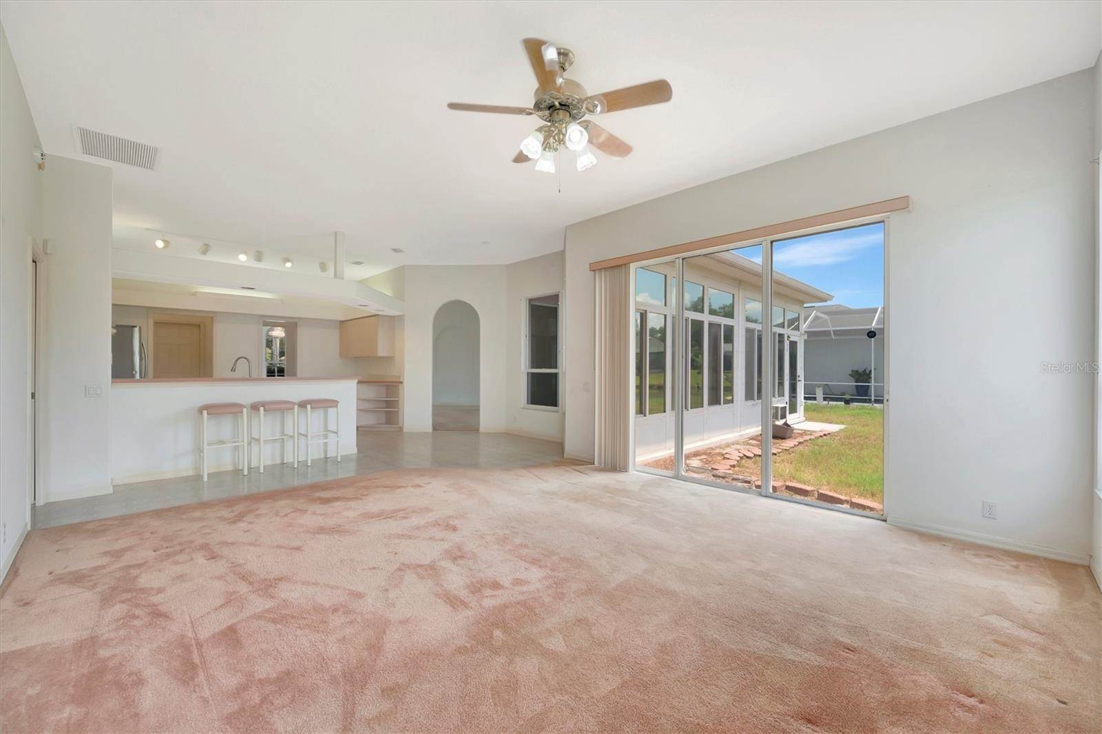 4206 73RD Terrace East, Sarasota, FL 34243