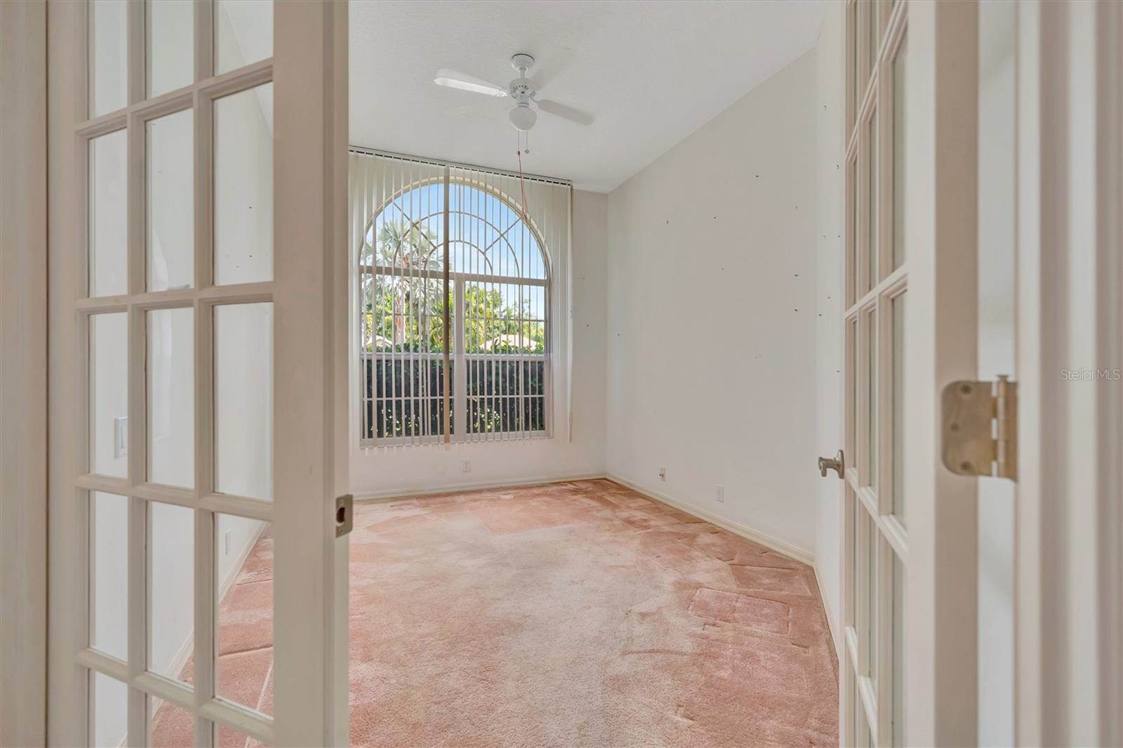 4206 73RD Terrace East, Sarasota, FL 34243