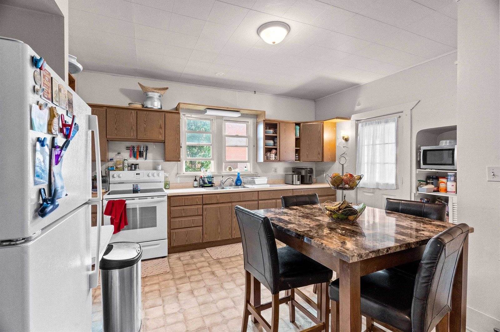 213400 - 213402 Legion Street, Stratford, WI 54484