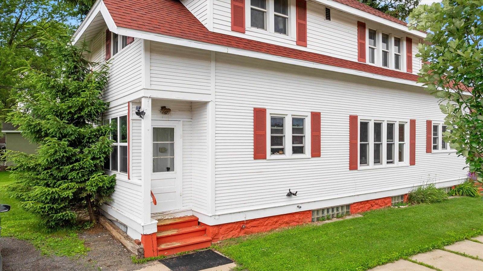 213400 - 213402 Legion Street, Stratford, WI 54484