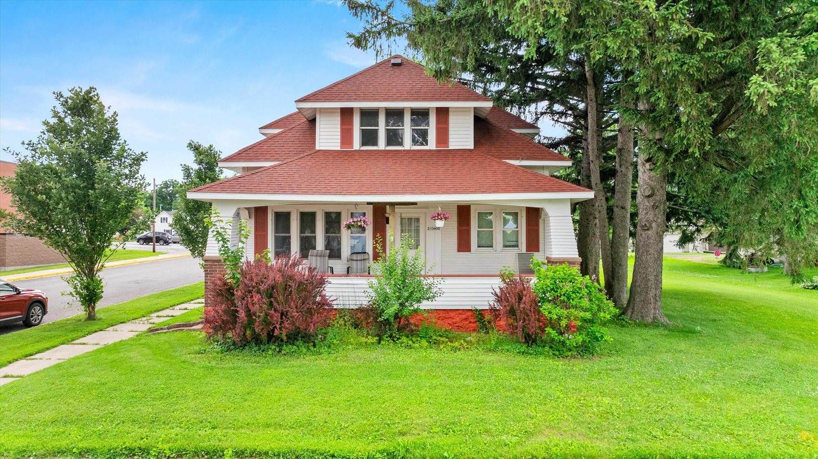 213400 - 213402 Legion Street, Stratford, WI 54484