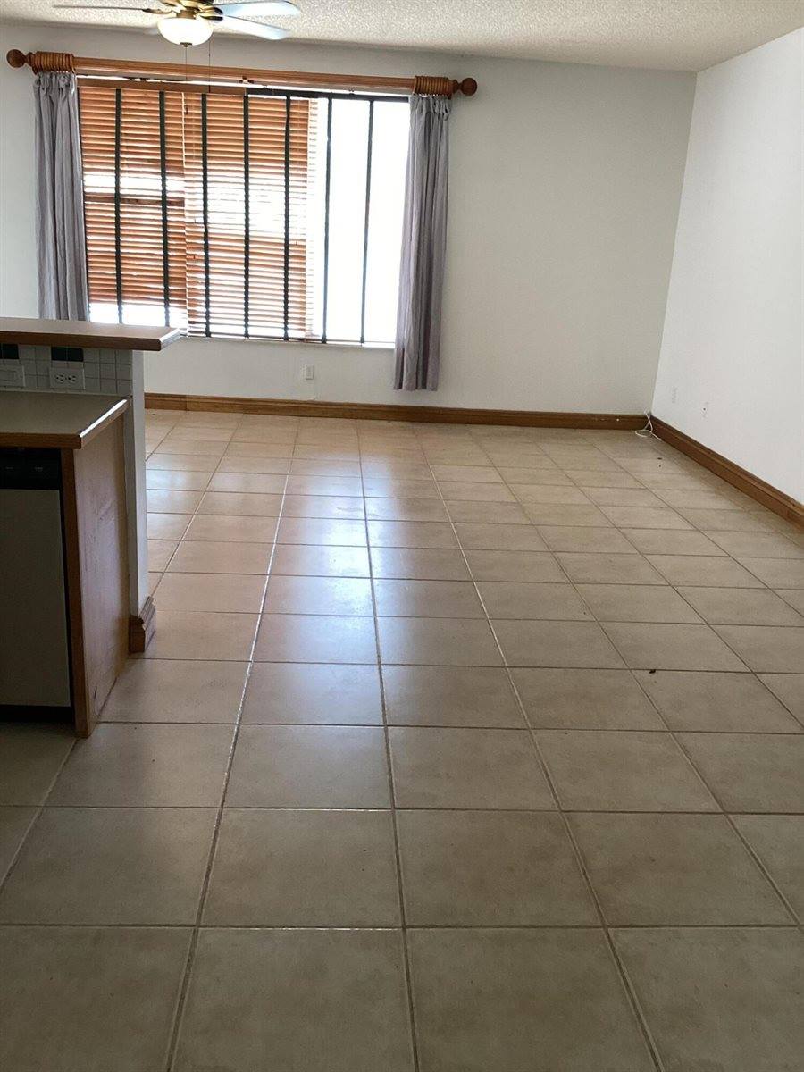 19440 SW 2nd Street, Pembroke Pines, FL 33029