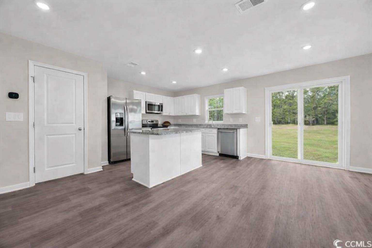 399 Myrtle Meadows Dr, Conway, SC 29526