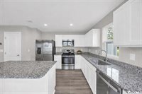 399 Myrtle Meadows Dr, Conway, SC 29526