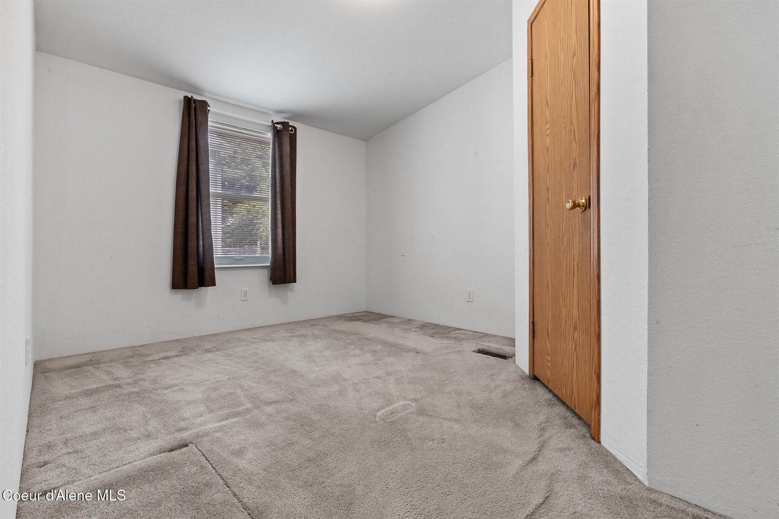 1037 North 22nd St, Coeur d'Alene, ID 83814