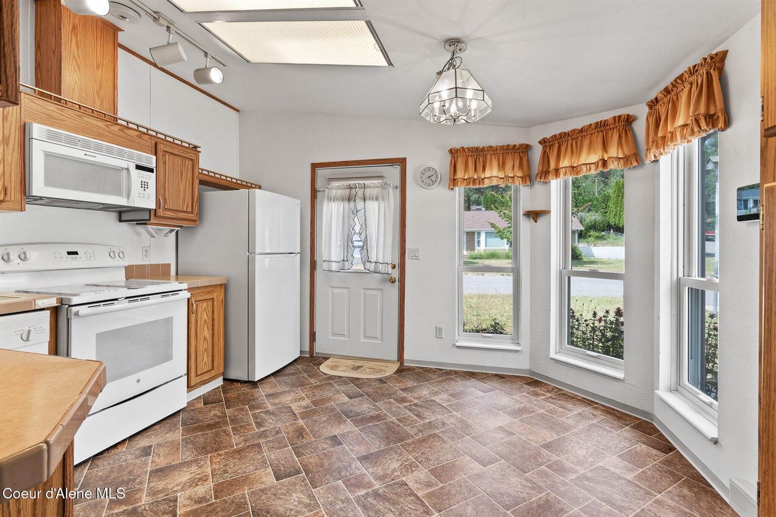 1037 North 22nd St, Coeur d'Alene, ID 83814