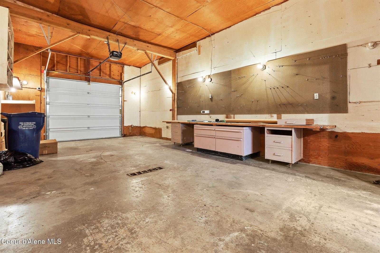 1037 North 22nd St, Coeur d'Alene, ID 83814