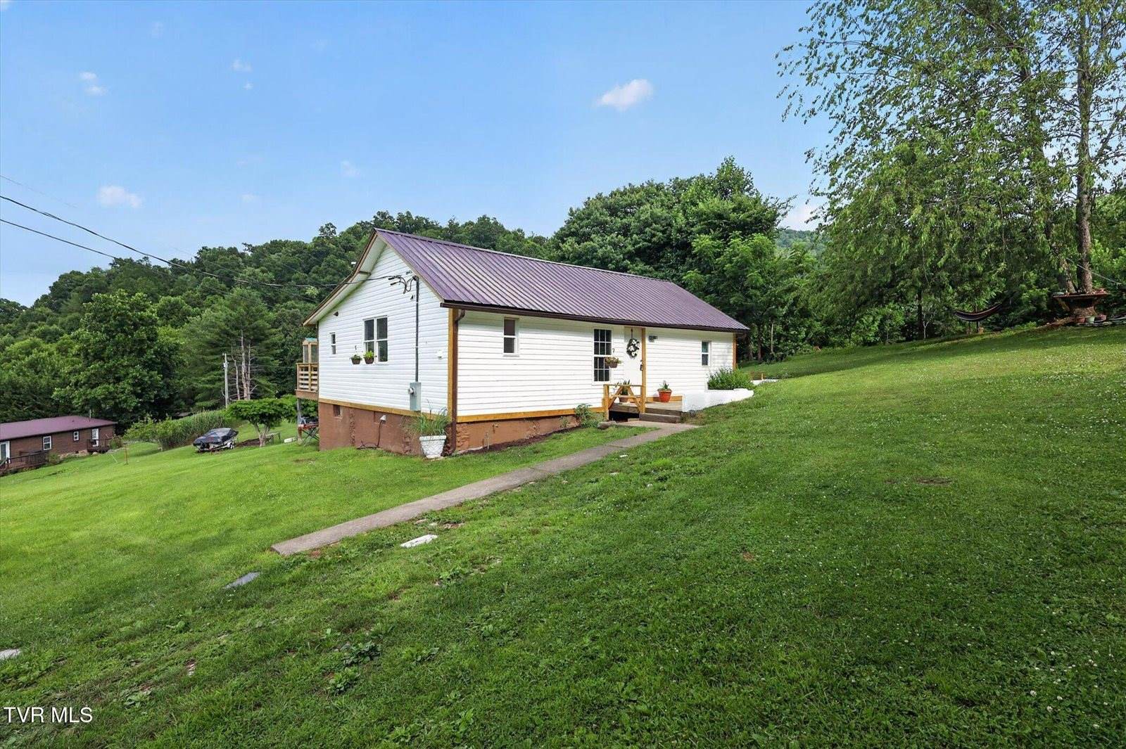 191 Dillard Avenue, Erwin, TN 37650