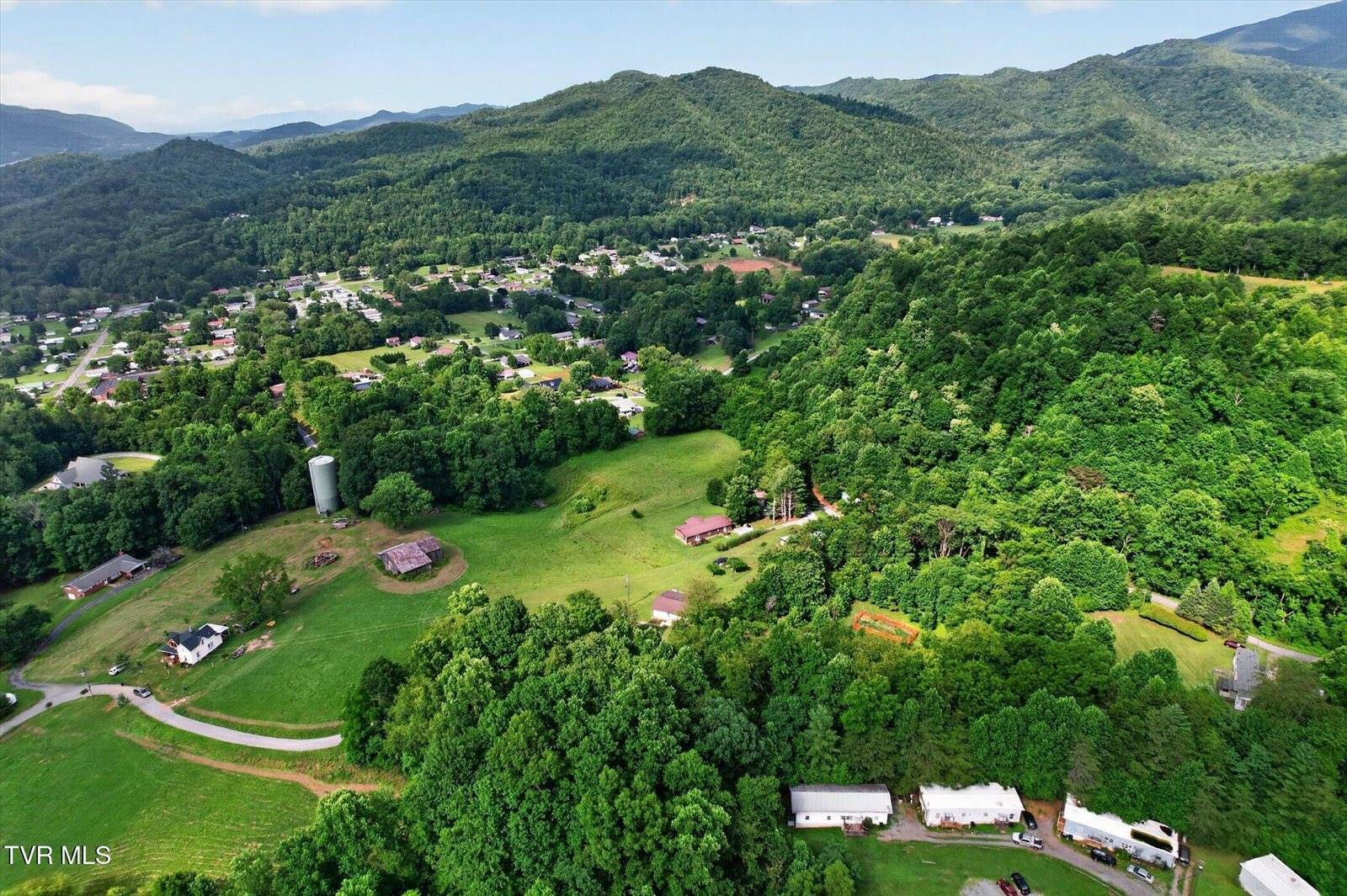 191 Dillard Avenue, Erwin, TN 37650