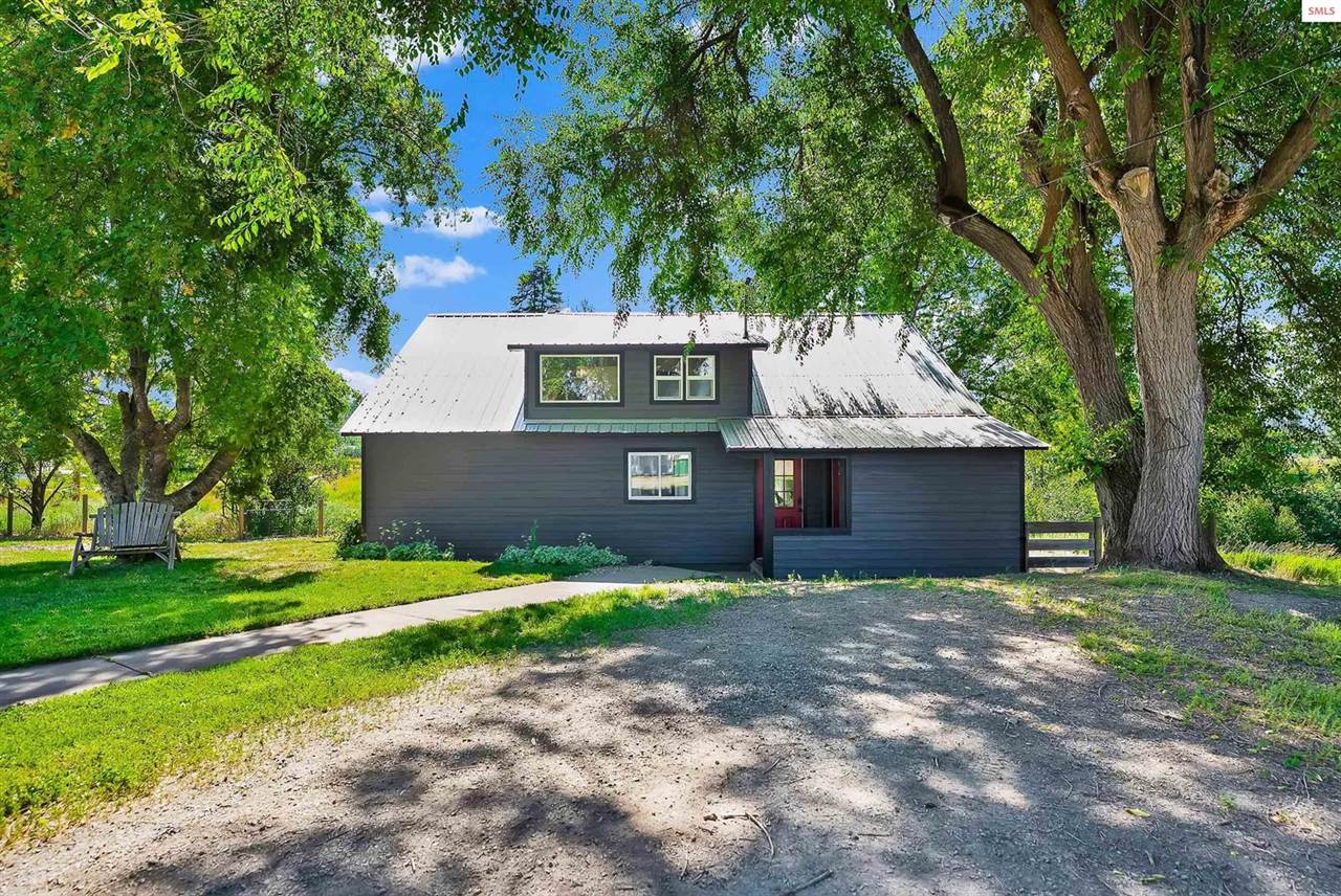 256 Roosevelt Road, Bonners Ferry, ID 83805