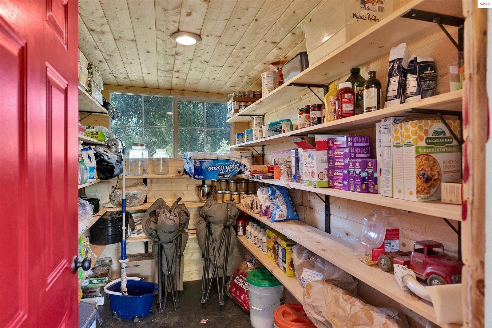 256 Roosevelt Road, Bonners Ferry, ID 83805