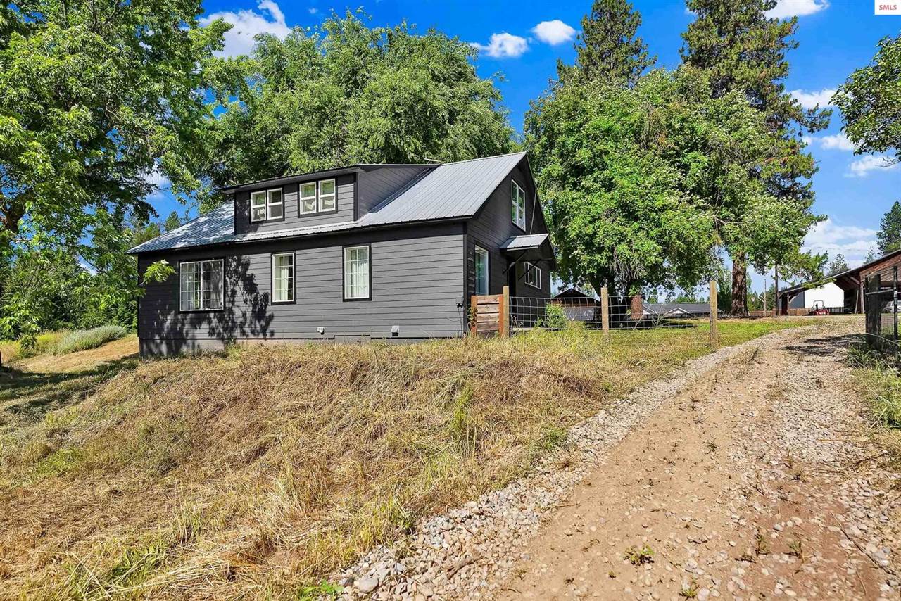 256 Roosevelt Road, Bonners Ferry, ID 83805