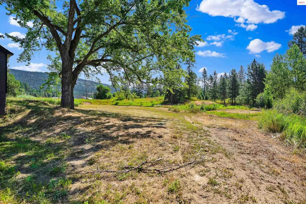 256 Roosevelt Road, Bonners Ferry, ID 83805