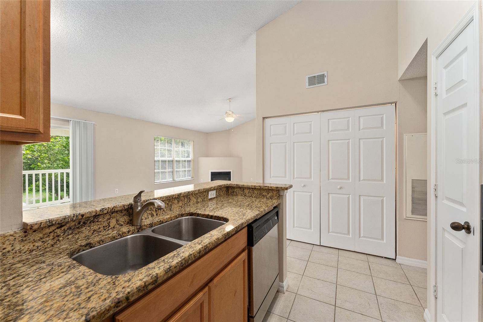 10000 SW 52ND Avenue, Gainesville, FL 32608