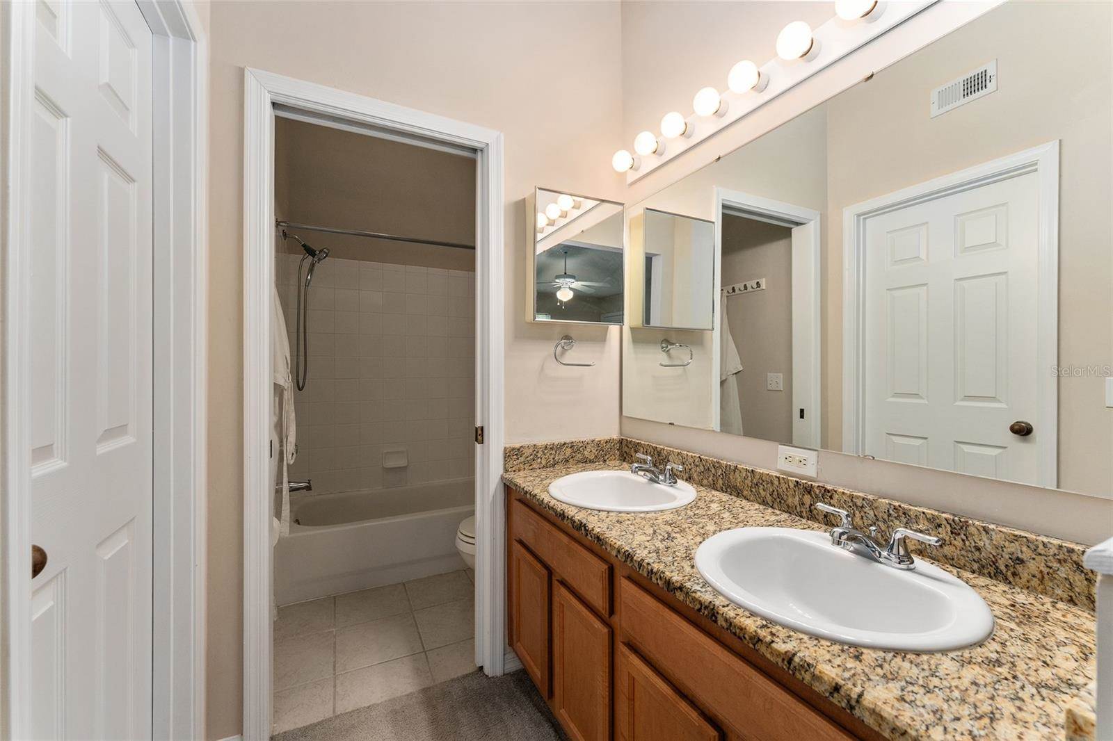 10000 SW 52ND Avenue, Gainesville, FL 32608