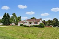 521 Lowergate Lane, Kernersville, NC 27284