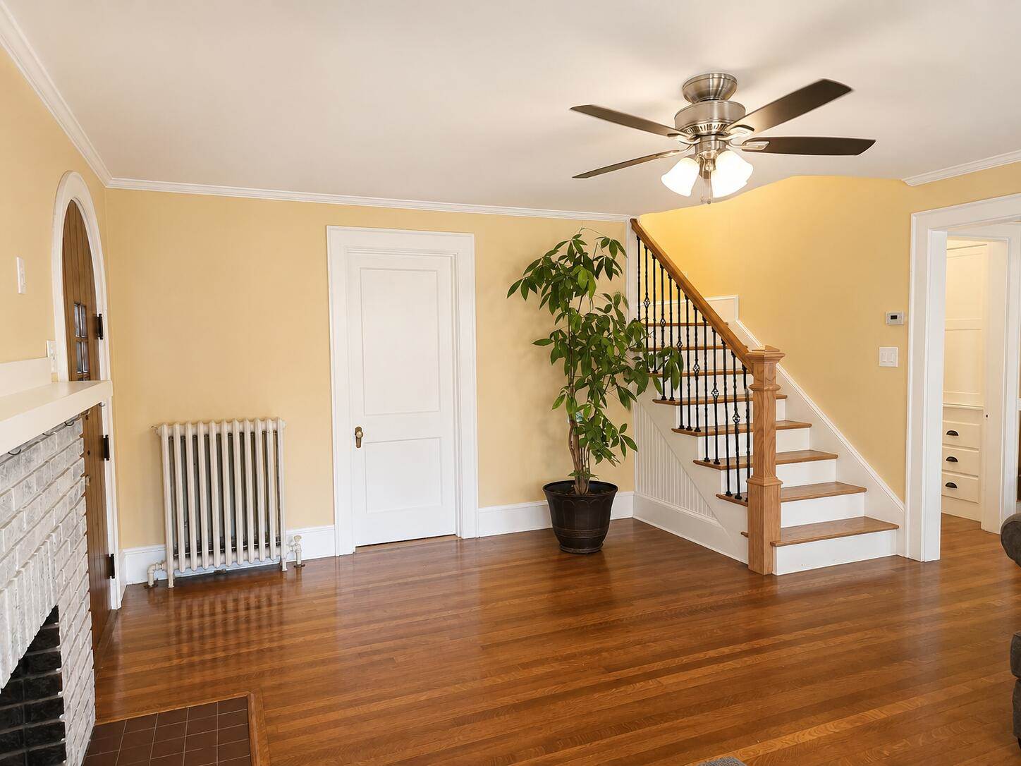 41 Western Avenue, Fairfield, ME 04937
