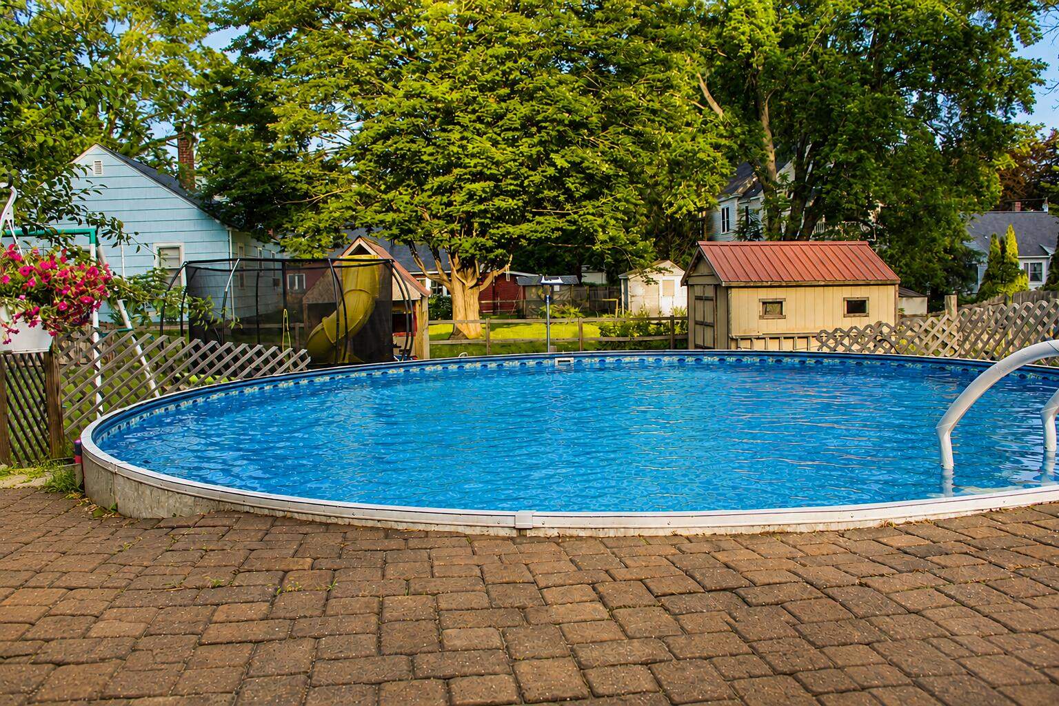 41 Western Avenue, Fairfield, ME 04937