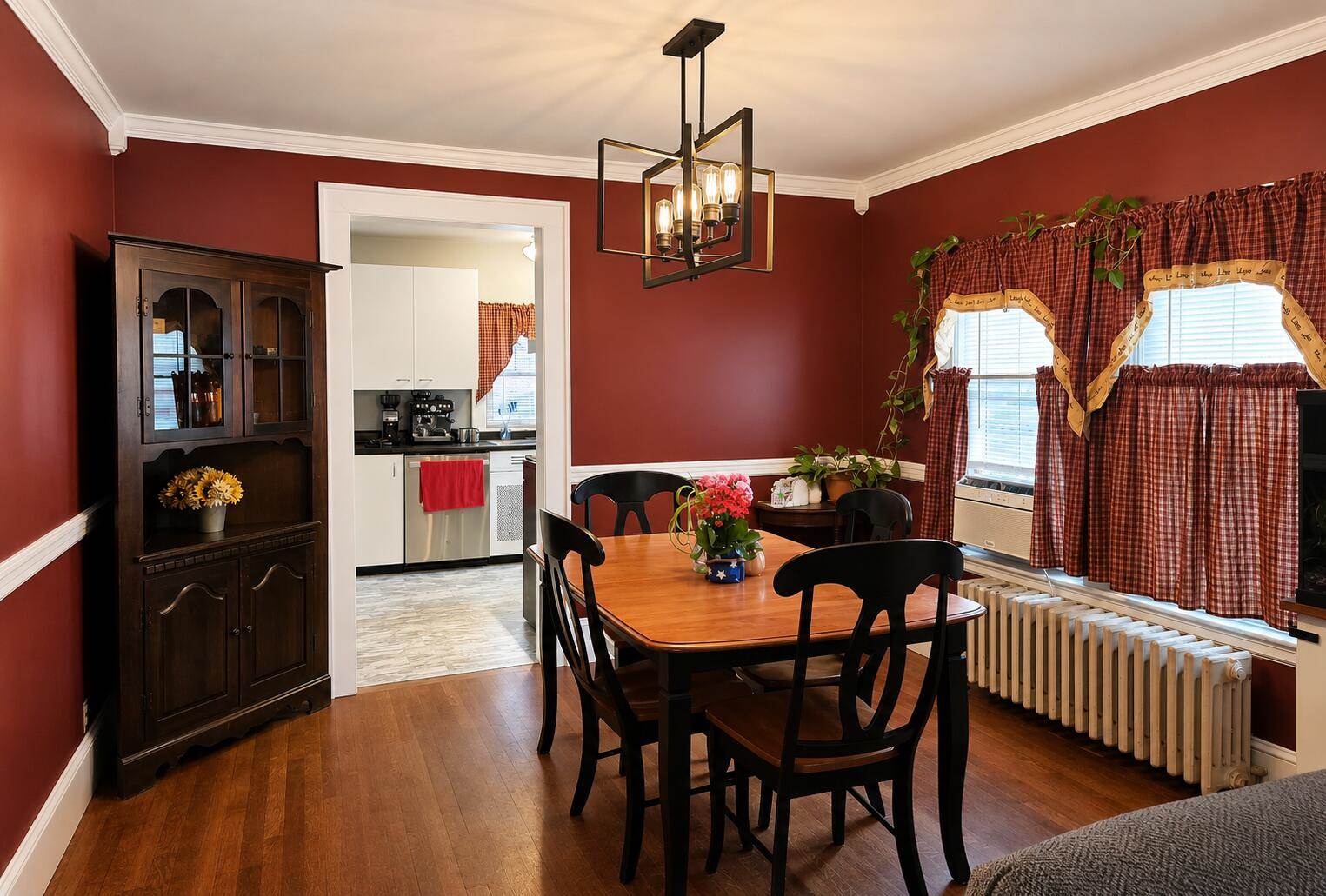 41 Western Avenue, Fairfield, ME 04937