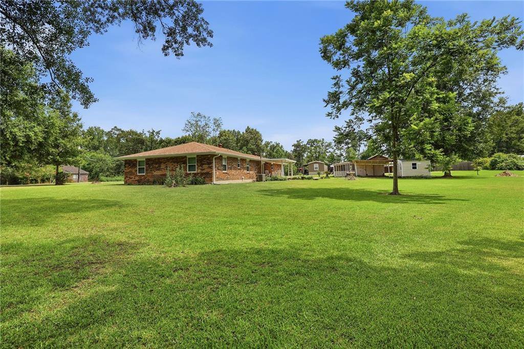 39329 Old Sawmill Road, Ponchatoula, LA 70454