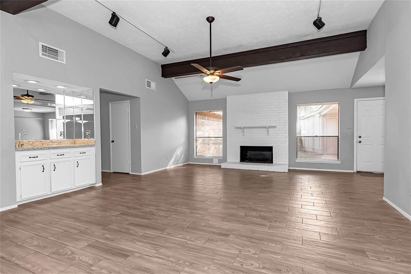 2710 Green Fields Drive, Sugar Land, TX 77479