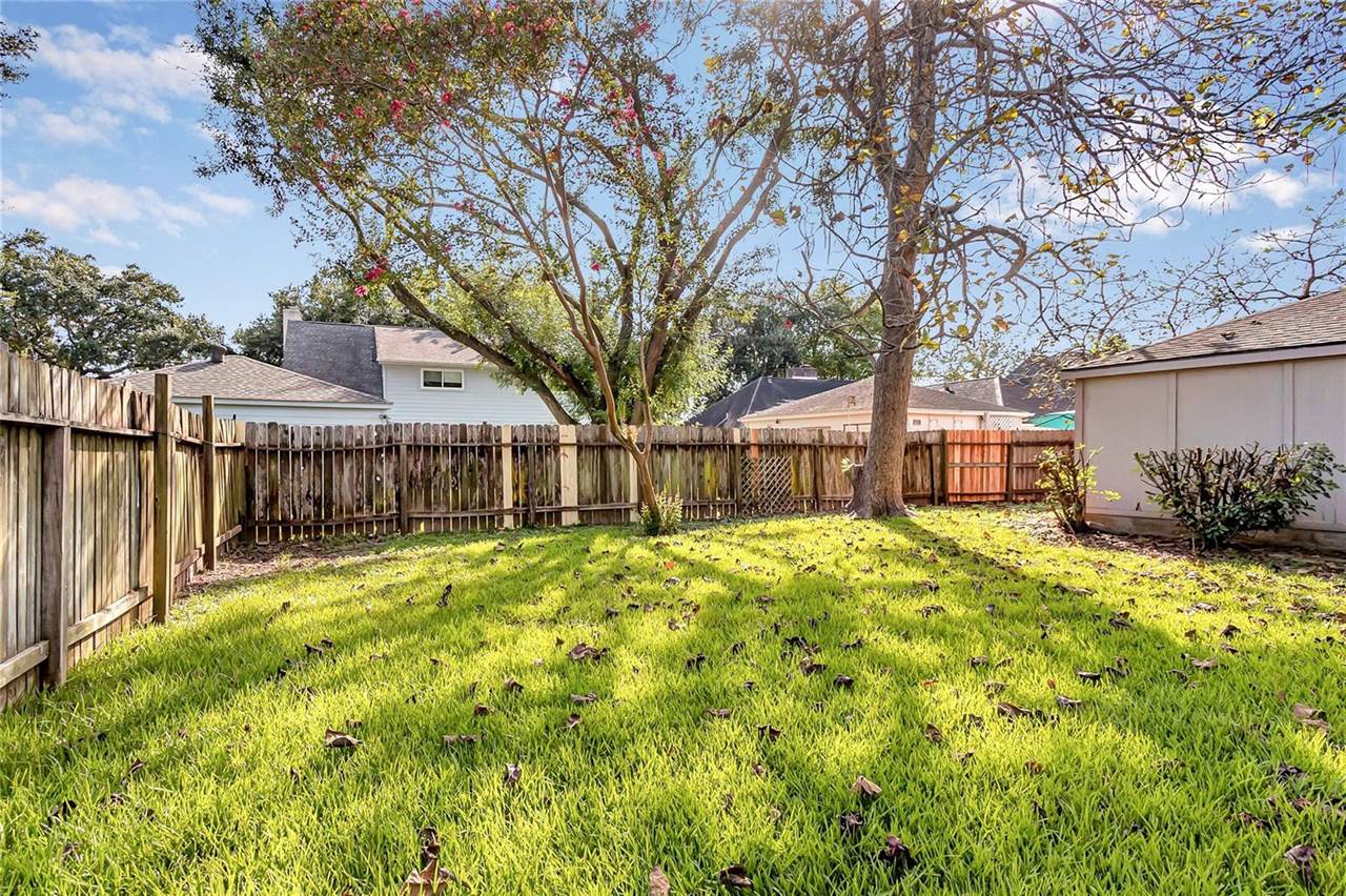 2710 Green Fields Drive, Sugar Land, TX 77479