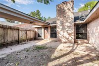 2710 Green Fields Drive, Sugar Land, TX 77479