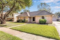 2710 Green Fields Drive, Sugar Land, TX 77479