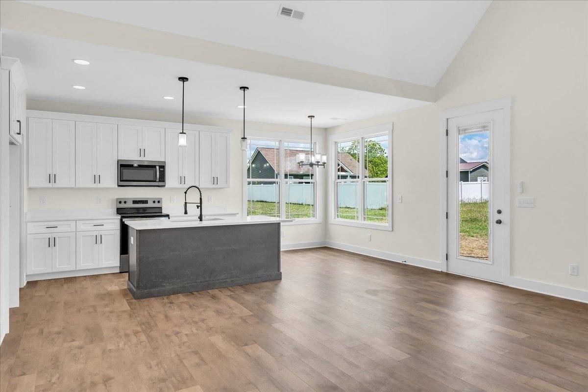1459 Smartt Station Rd, Morrison, TN 37357