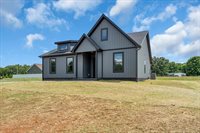 1459 Smartt Station Rd, Morrison, TN 37357