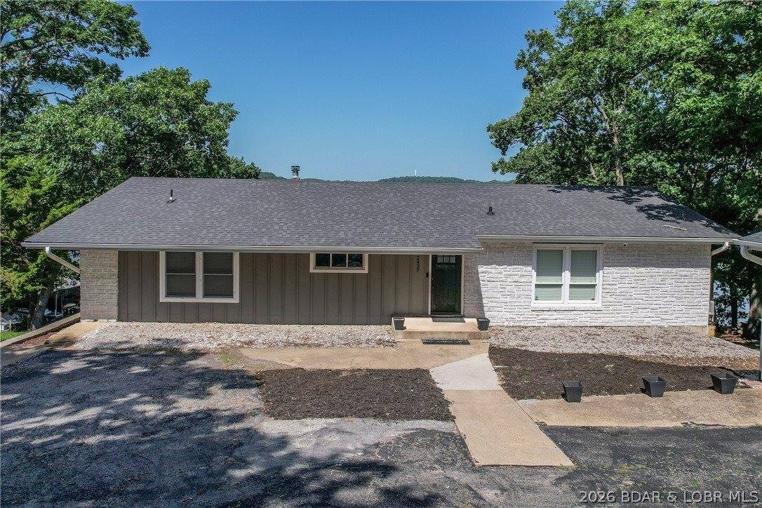 2437 Mohawk Lane, Osage Beach, MO 65065