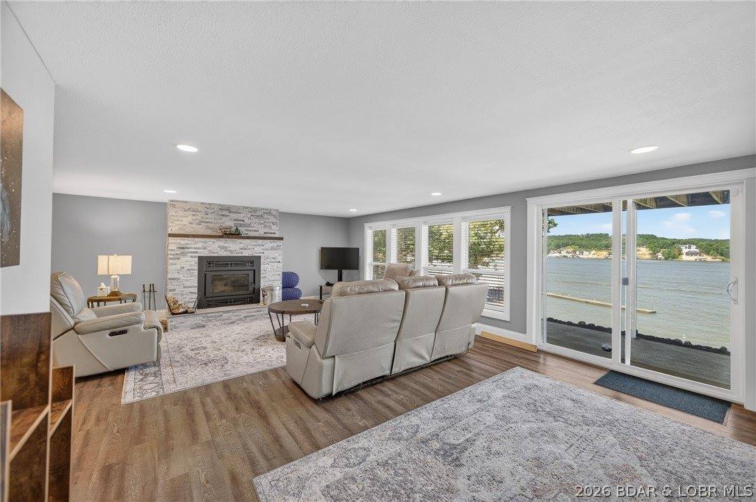 2437 Mohawk Lane, Osage Beach, MO 65065