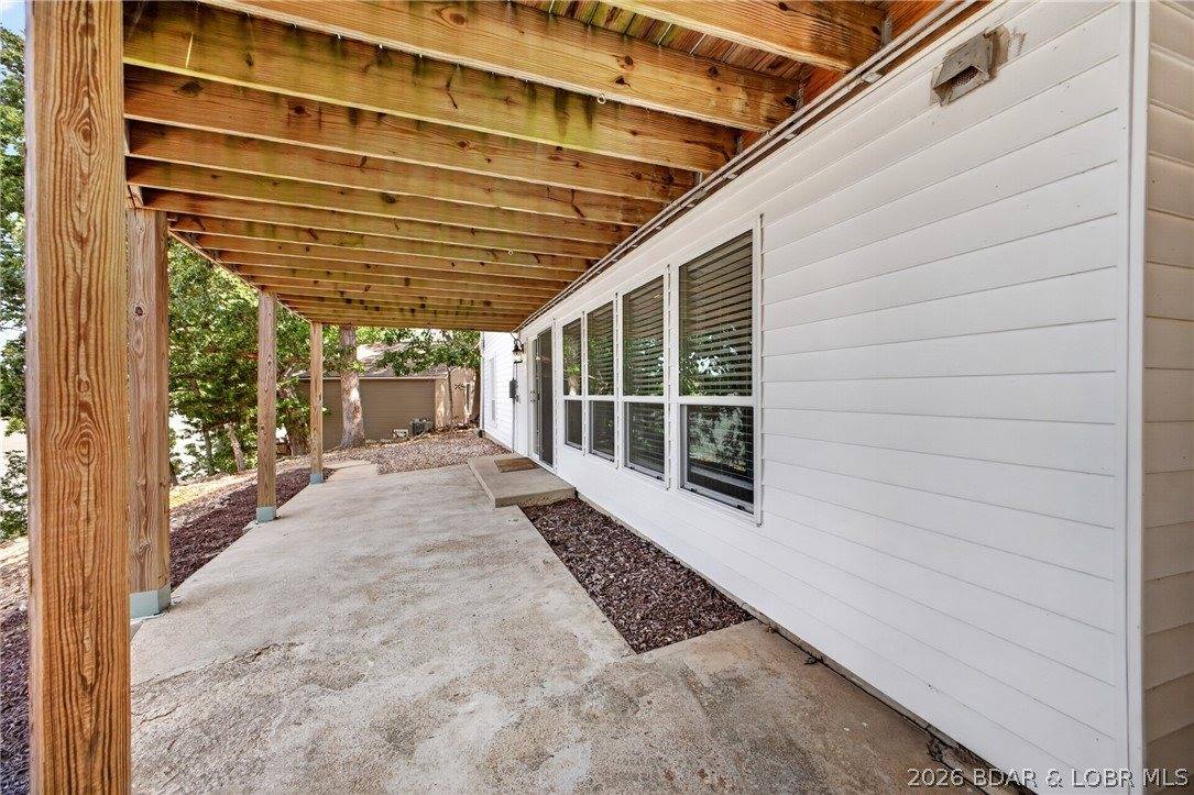 2437 Mohawk Lane, Osage Beach, MO 65065