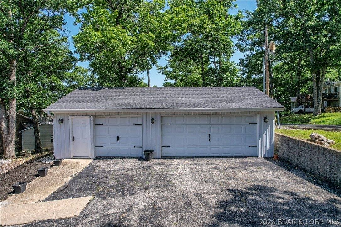 2437 Mohawk Lane, Osage Beach, MO 65065